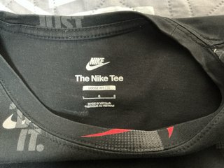 Camiseta Nike Negra Estampada