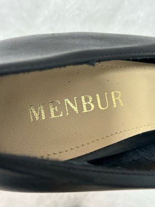 Zapatos de tacón piel Menbur negros T. 38