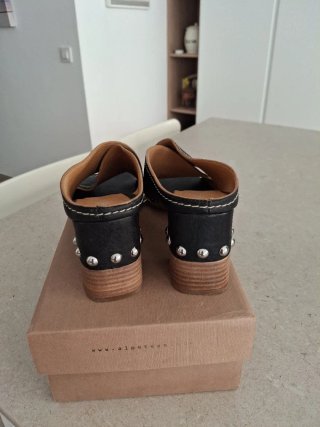 Sandalias Zueco Piel Alpe Talla 40