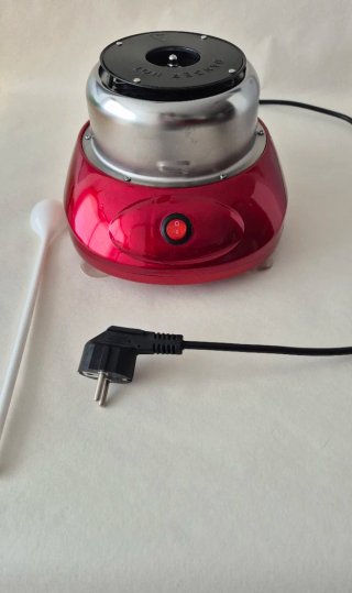 Máquina de algodón de azúcar Aygo roja
