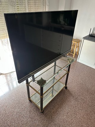 Televisor 49” LED Grundig VLE 6621 BP