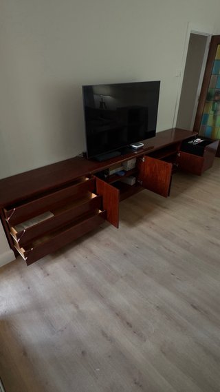Mueble TV madera marrón
