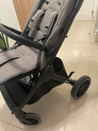 Silla de paseo Easywalker gris
