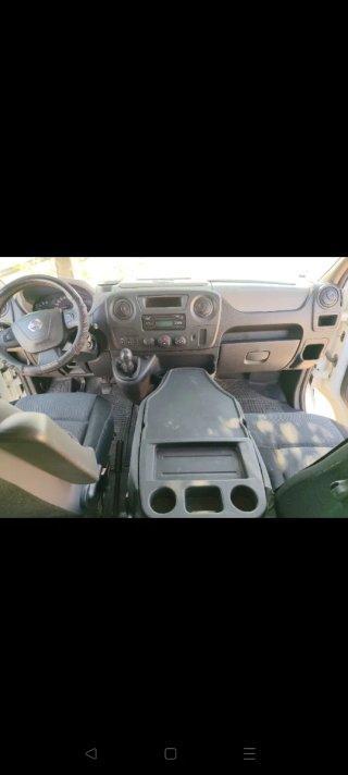Nissan NV400 2016