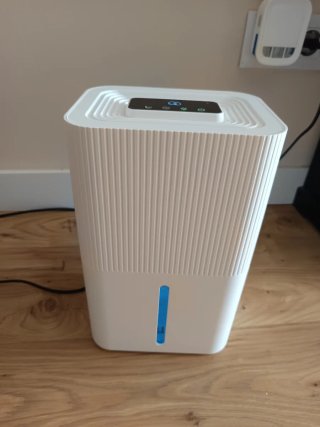 Desumidificador de ambiente blanco