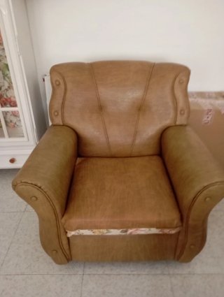Regalo sofá cama 3+2 polipiel marrón. NO ESCALERAS