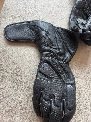 Guantes de moto de cuero negros