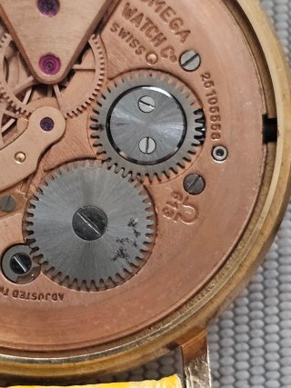 Omega Geneve 18k Oro