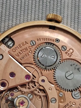 Omega Geneve 18k Oro