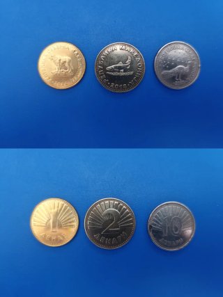 Monedas de Macedonia (1, 2, 10 Denari)