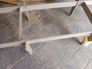 Mueble de baño moderno metal y madera