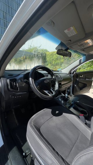 KIA Sportage Drive 2012