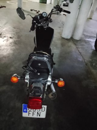 Daelim 125cc Cruiser Negra/Plateada