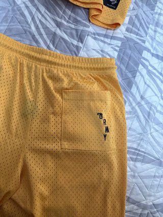 Conjunto Grimey Amarillo Camiseta y Shorts