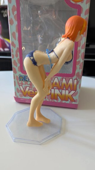 Figura Anime - Nami - One Piece Bikini POP