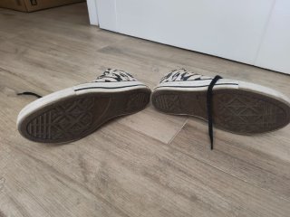 Converse cuña estampado blanco y negro