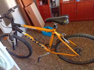 Bicicleta Giant Boulder FS Montaña