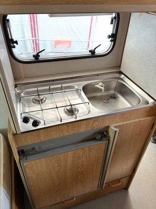 Cocina hornillo + fregadero + nevera gas + mueble