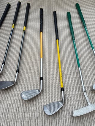 Palos de golf para niños.