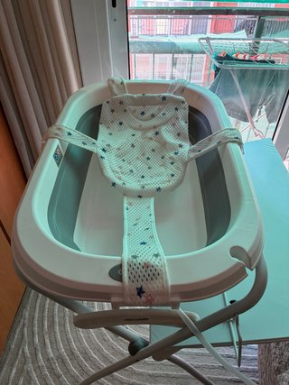 Bañera y cambiador de bebé plegable