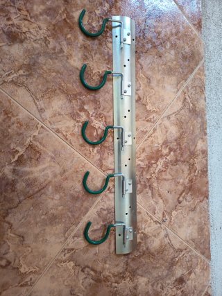 Colgador de pared para herramientas
