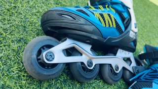 Patines en línea.  talla 38-41 Con protecciones