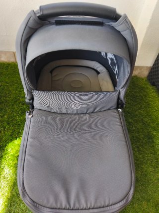 Passeggino Jane con ovetto