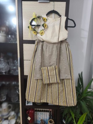 Traje medieval niña talla 6
