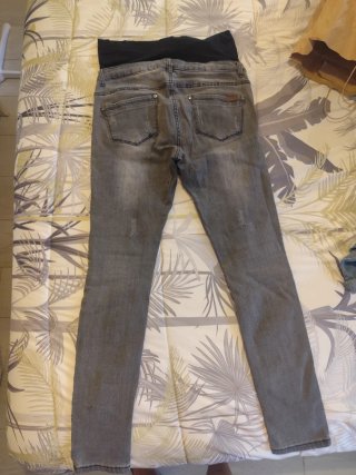 Pantalón premamá gris