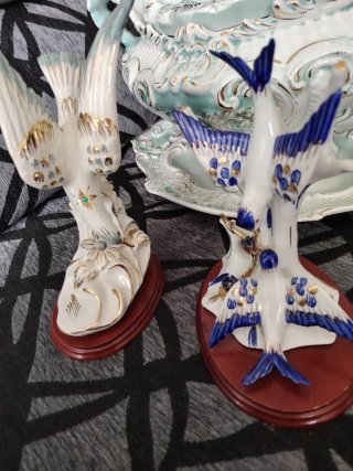 Figuras de pájaros de porcelana