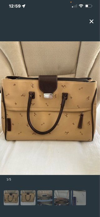 Bolso de piel beige y marrón