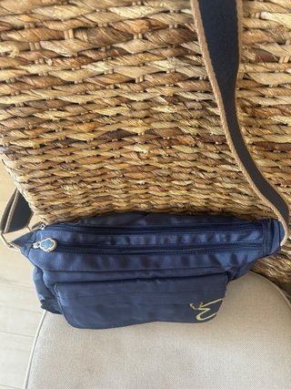 Bolso de hombro similar a Tous azul