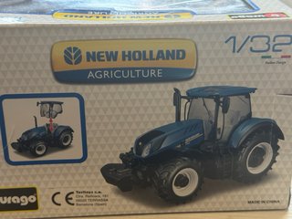 Tractor New Holland Burago 1:32