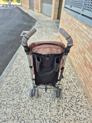Silla de paseo Cybex Onyx plegable