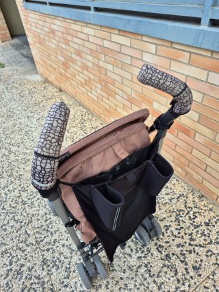 Silla de paseo Cybex Onyx plegable