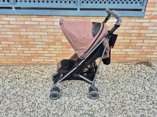 Silla de paseo Cybex Onyx plegable