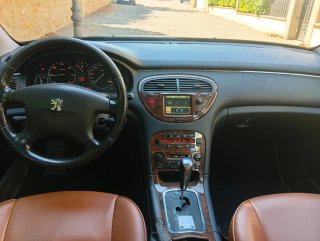 Peugeot 607 2004