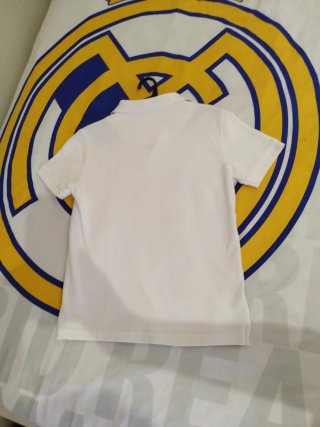Polo blanco ZARA niño 8-9 años