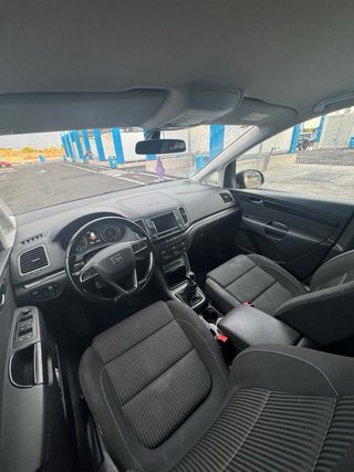 Monovolumen azul oscuro seat alhambra 2017 2.0 tdi