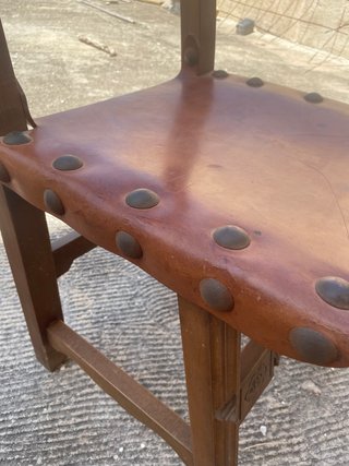 Sillas Castellanas Madera y Cuero