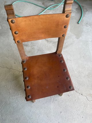 Sillas Castellanas Madera y Cuero