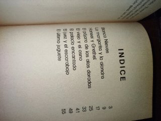 libro  vintage cuentos universales 1976