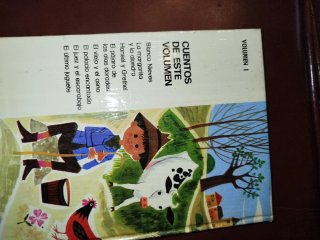 libro  vintage cuentos universales 1976