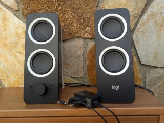 Altavoces Logitech PC Negros