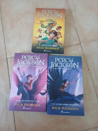 Percy Jackson y el cáliz de los dioses (Percy J...