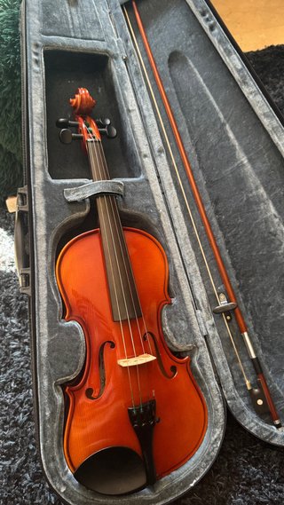 Violín3/4 STAGG con funda y resina Hidersine