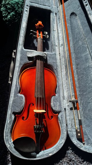 Violín3/4 STAGG con funda y resina Hidersine