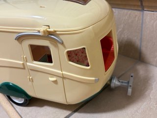 Coche y caravana Sylvanian Families.