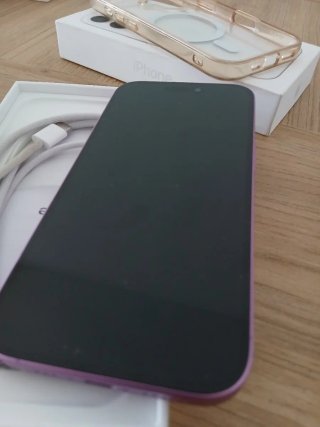 iPhone 16 Rosa