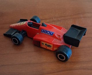Ferrari F1 '86 scale 1:55, de Majorette (vintage)